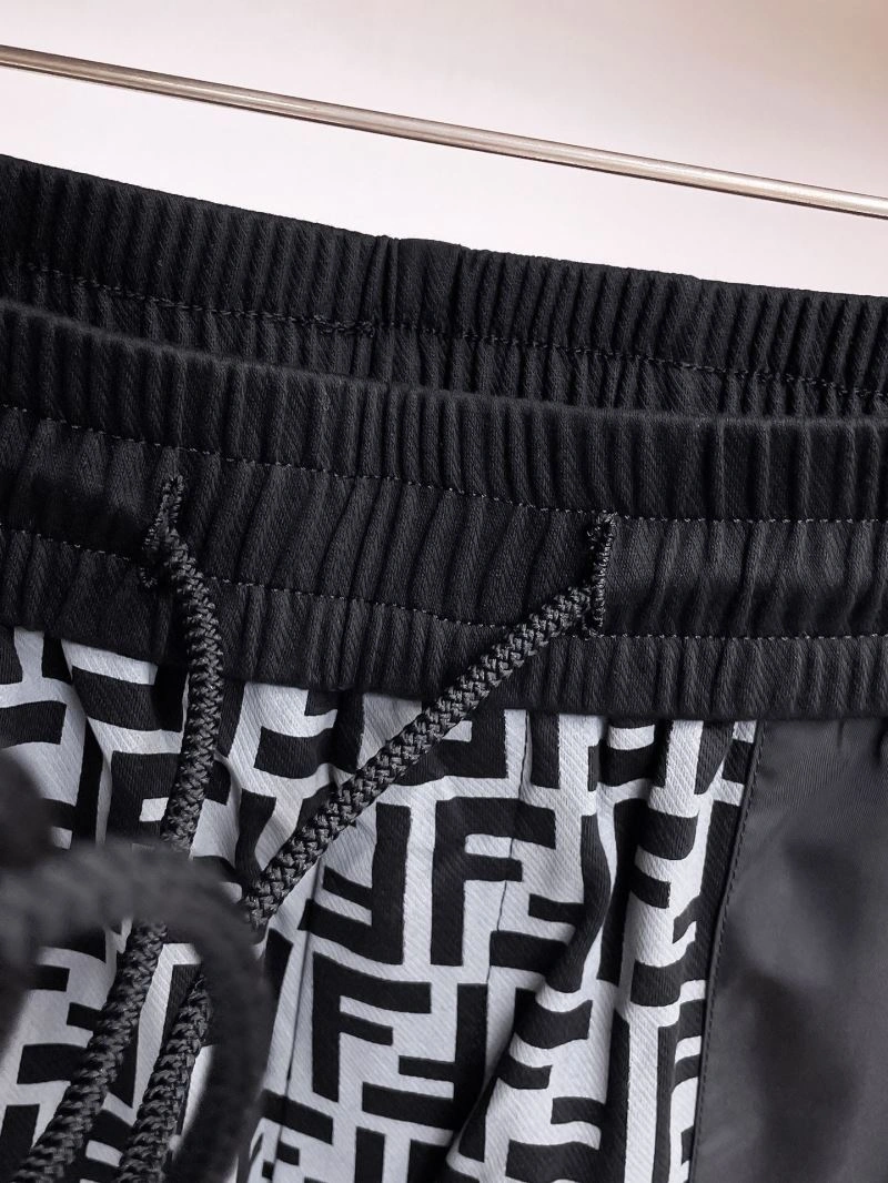 Lightweight Fendi Short Pants 121510
