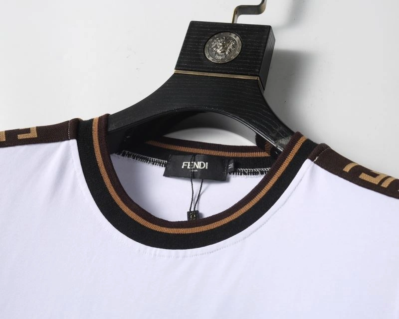 SmoothTexture Fendi Short Suits 123089