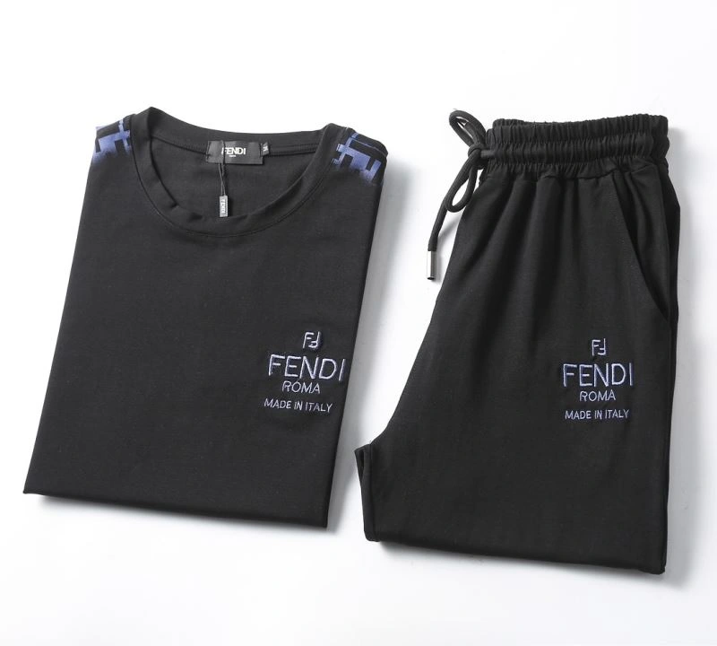 Fendi Short Suits WaterResistant 123088