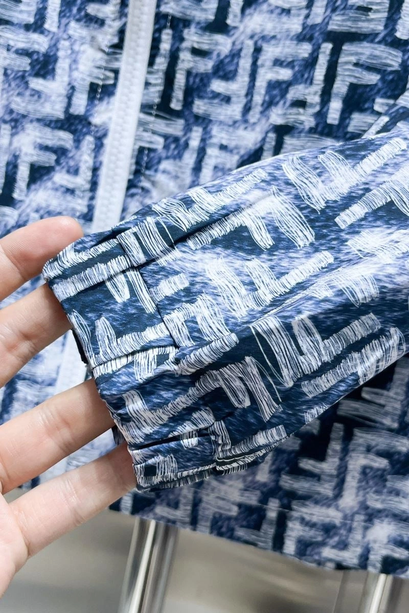RelaxedFit Fendi Short Suits 122857