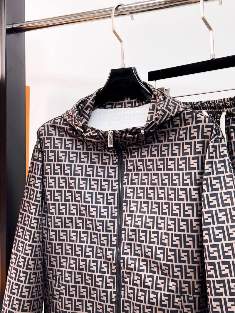 Fendi Short Suits Chic 122595