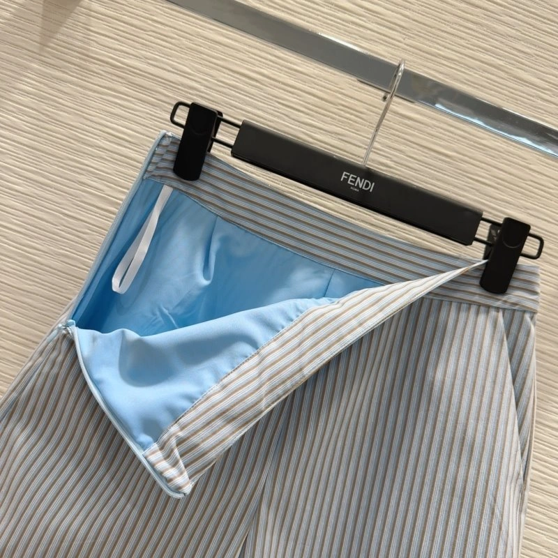 Fendi Short Suits Trendsetting 120594