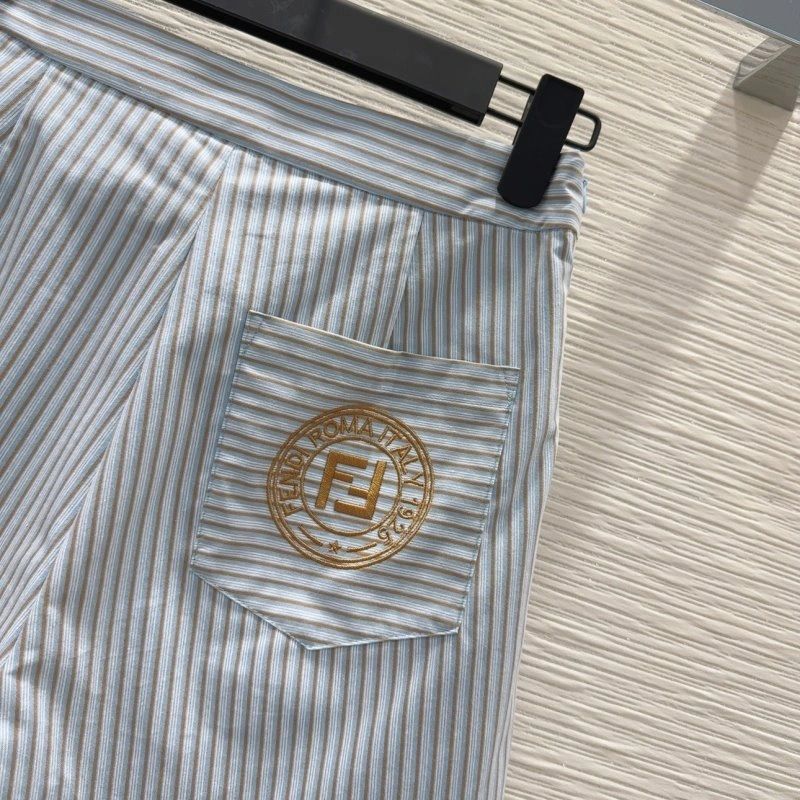 Fendi Short Suits Trendsetting 120594