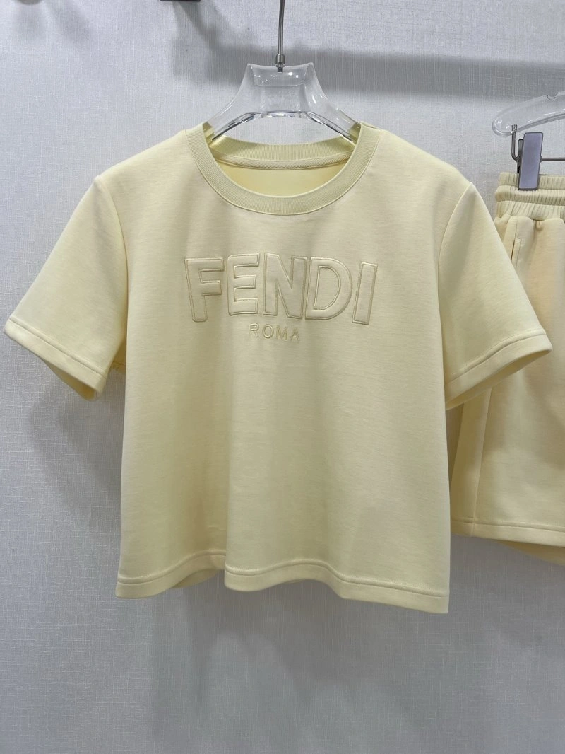Compact Fendi Short Suits 120766