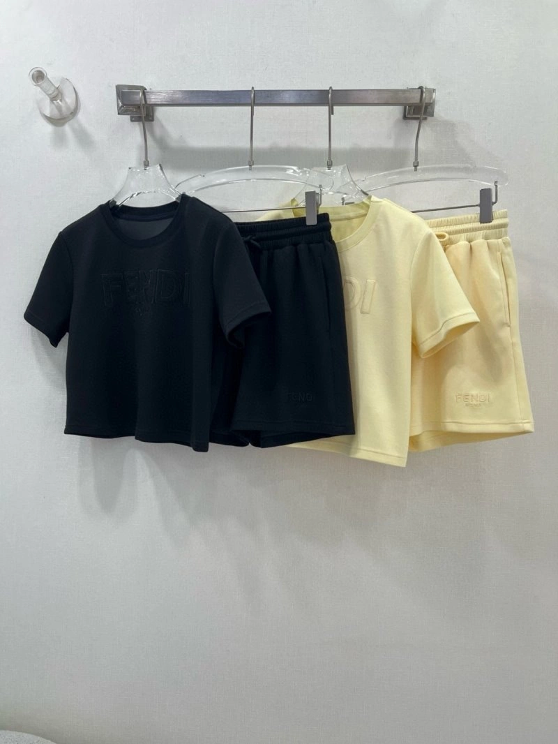 Fendi Short Suits Minimalist 120764