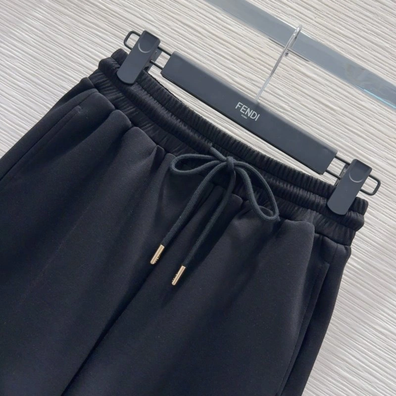 Classic Fendi Short Suits 120765