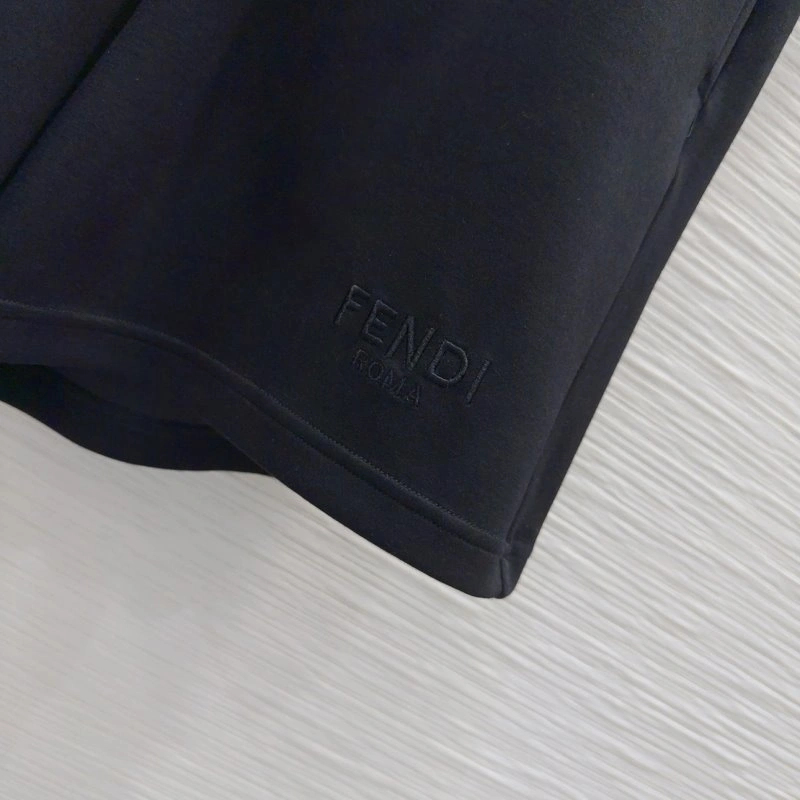 Classic Fendi Short Suits 120765