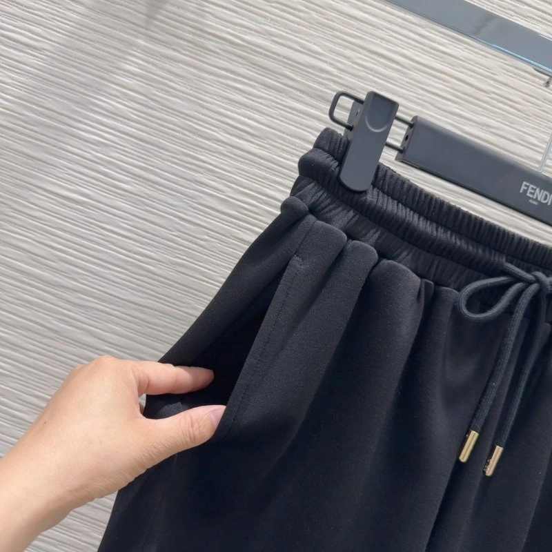 Classic Fendi Short Suits 120765