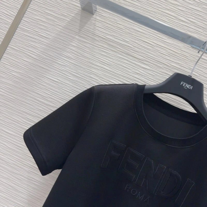 Classic Fendi Short Suits 120765