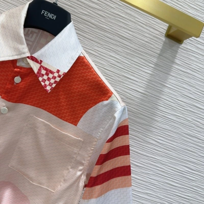 Comfortable Fendi Short Suits 120761