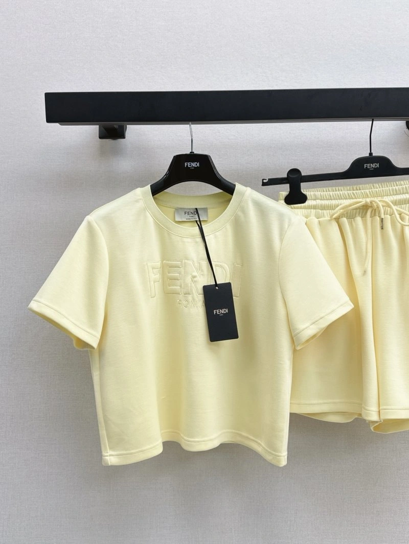 Fendi Short Suits Unisex 120460