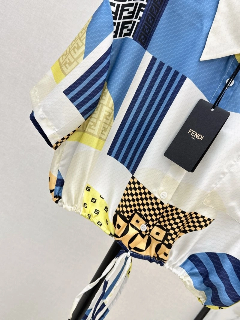 Durable Fendi Short Suits 120433