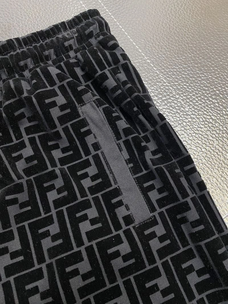 SmoothTexture Fendi Short Suits 122083