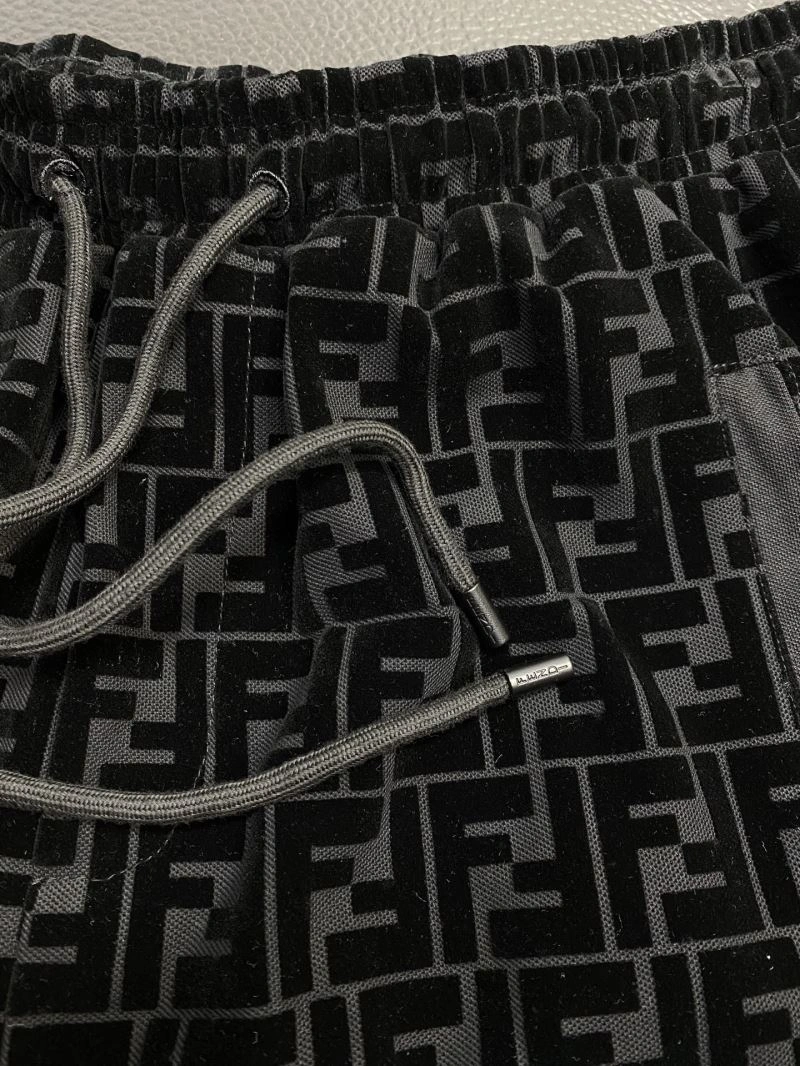 SmoothTexture Fendi Short Suits 122083