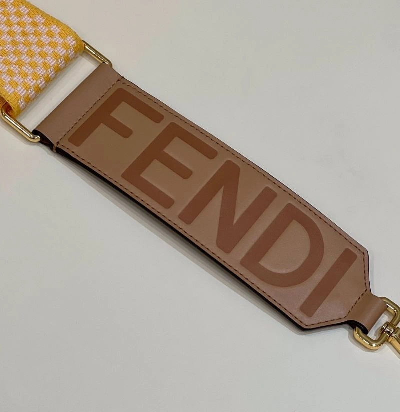 Fendi Shoulder Straps ZipUp 57412