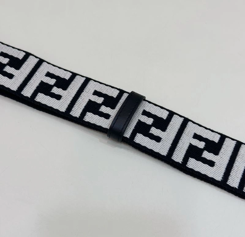 Fendi Shoulder Straps Packable 57365
