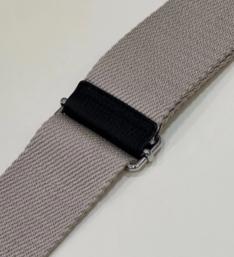 Fendi Shoulder Straps Youthful 57355