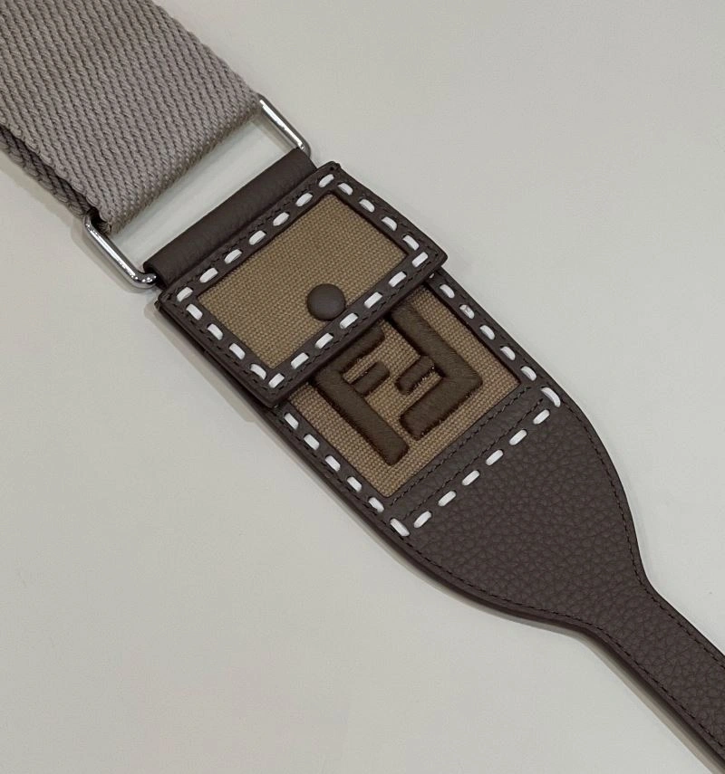 Fendi Shoulder Straps Popular 57342