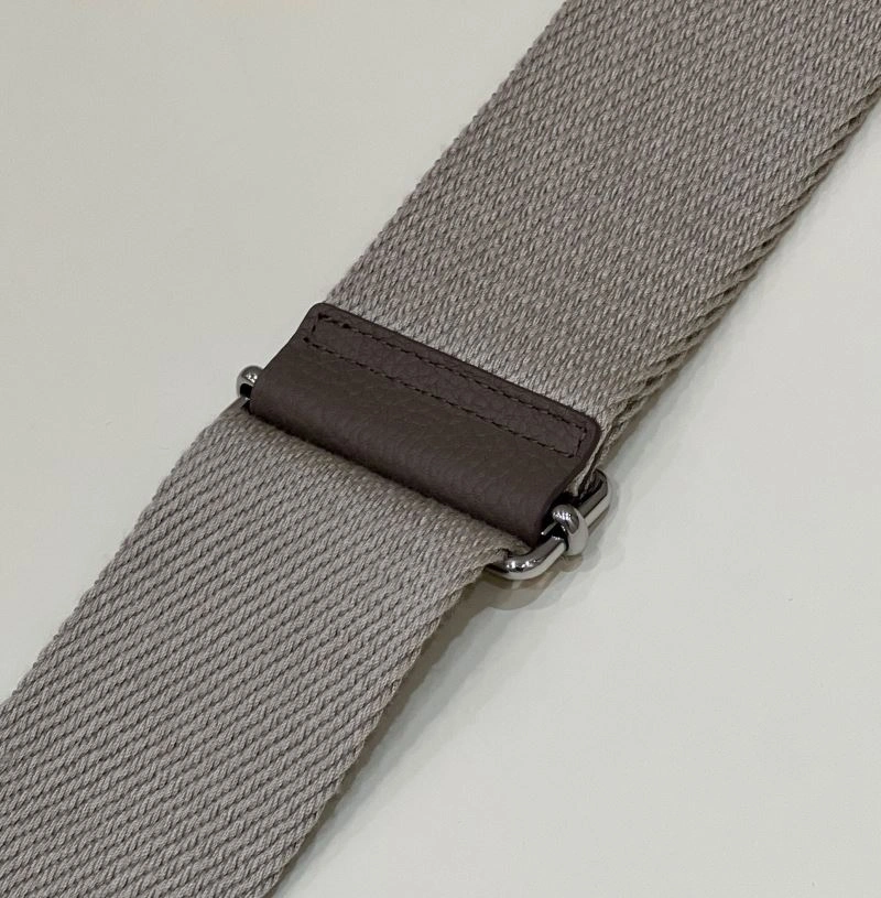Fendi Shoulder Straps Popular 57342