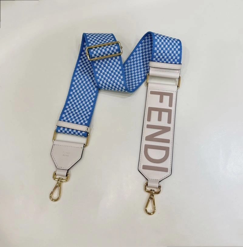 Fendi Shoulder Straps ZipUp 57382