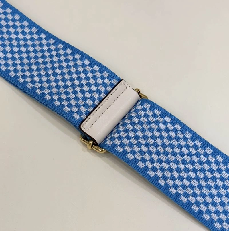 Fendi Shoulder Straps ZipUp 57382