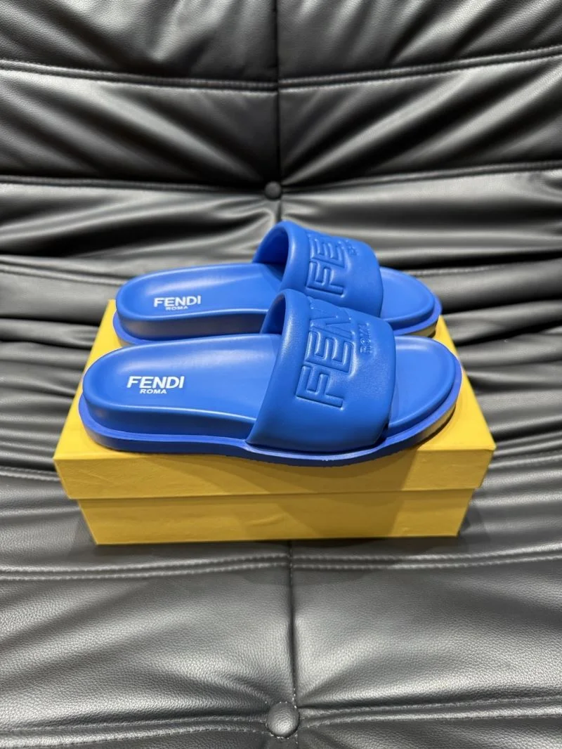 Attractive Fendi Slippers 23203