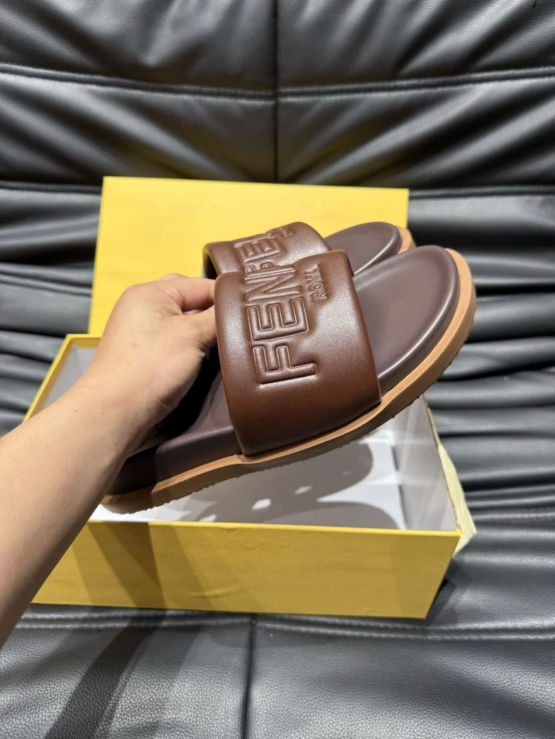 Functional Fendi Slippers 23201