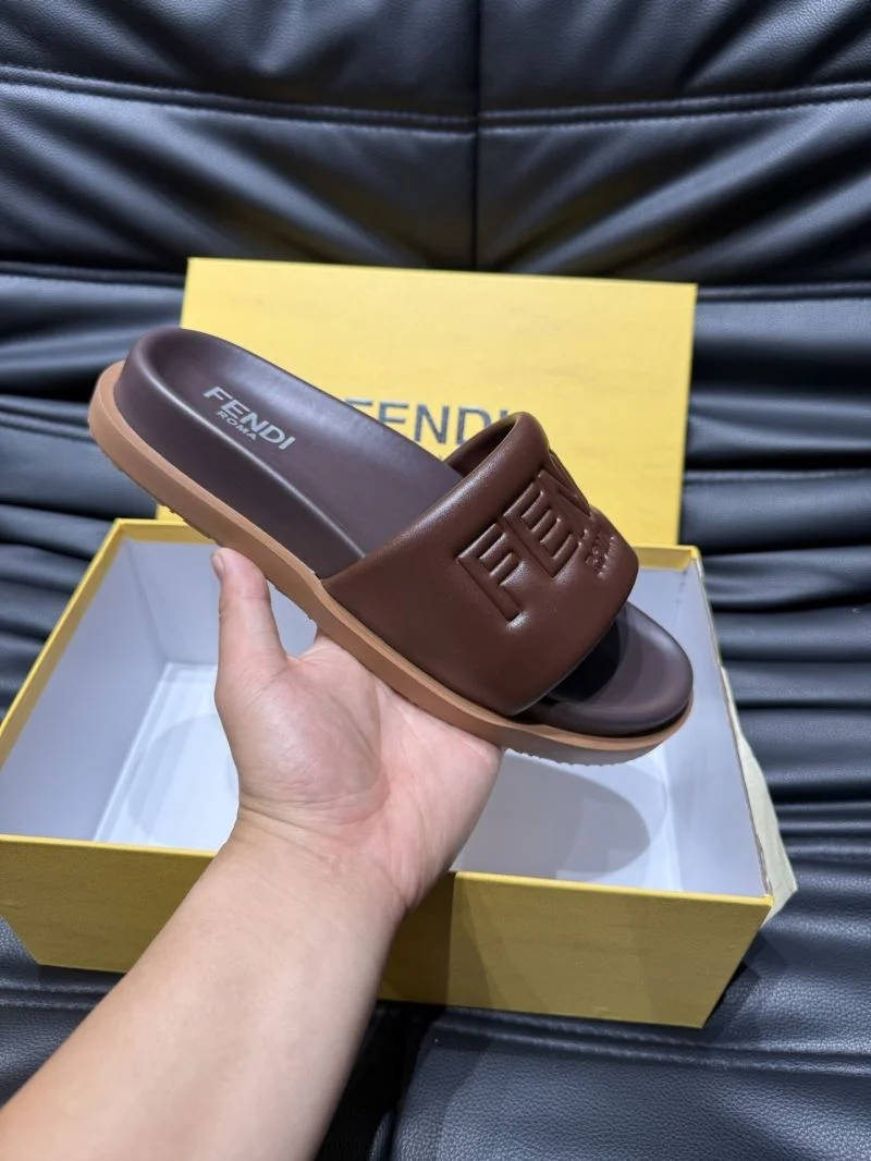 Functional Fendi Slippers 23201