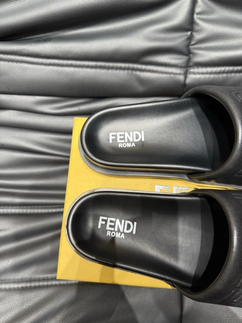 Fendi Slippers GoodFit 23186