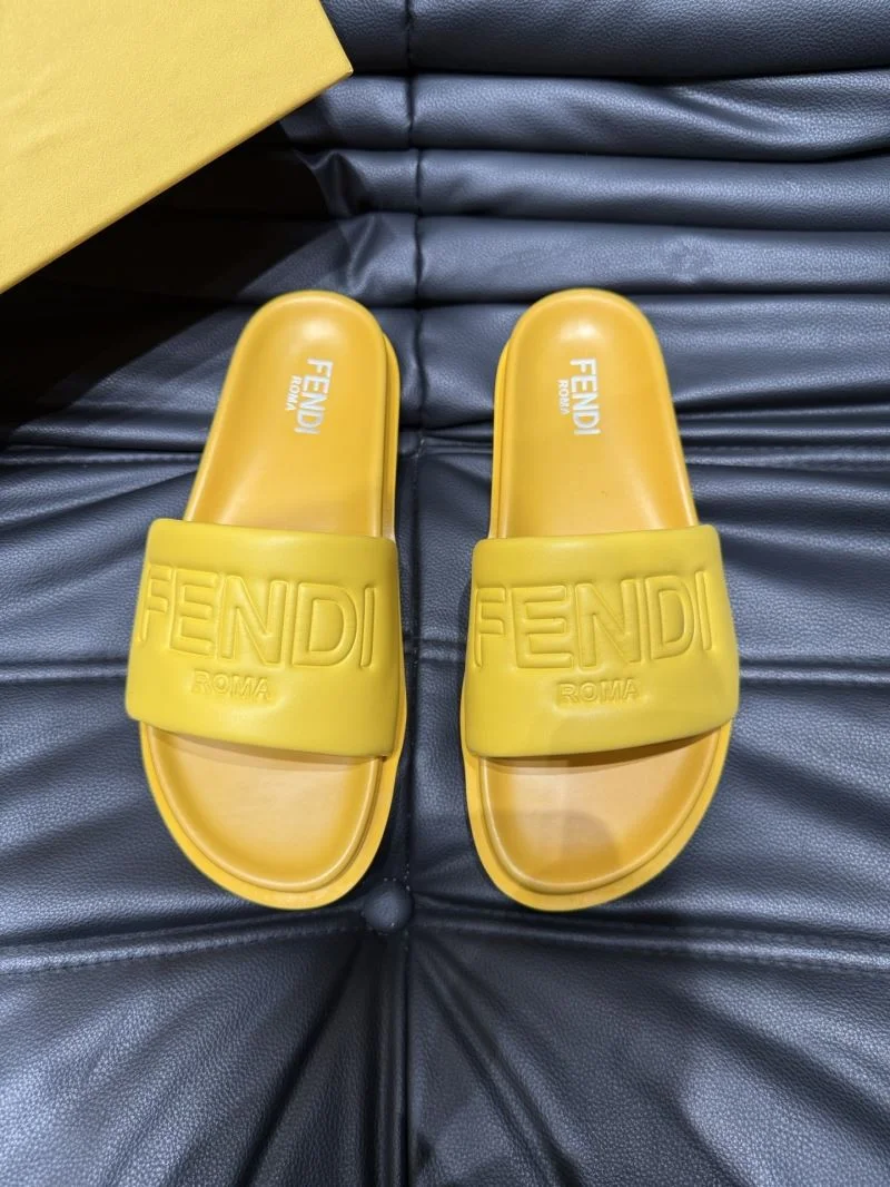 Minimalist Fendi Slippers 23191