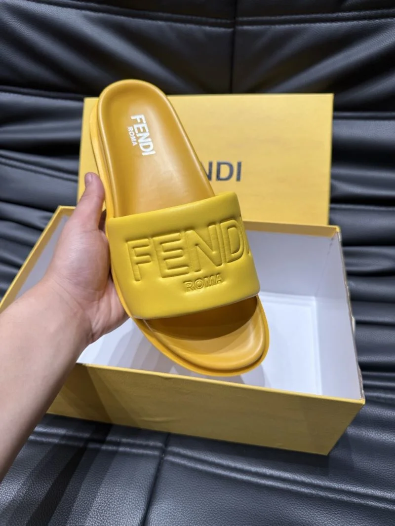Minimalist Fendi Slippers 23191