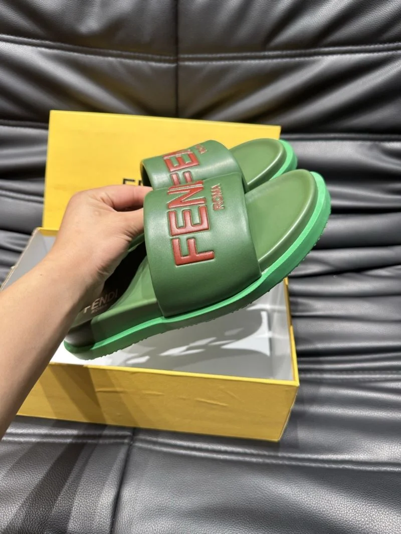 Fendi Slippers MultiPurpose 23194