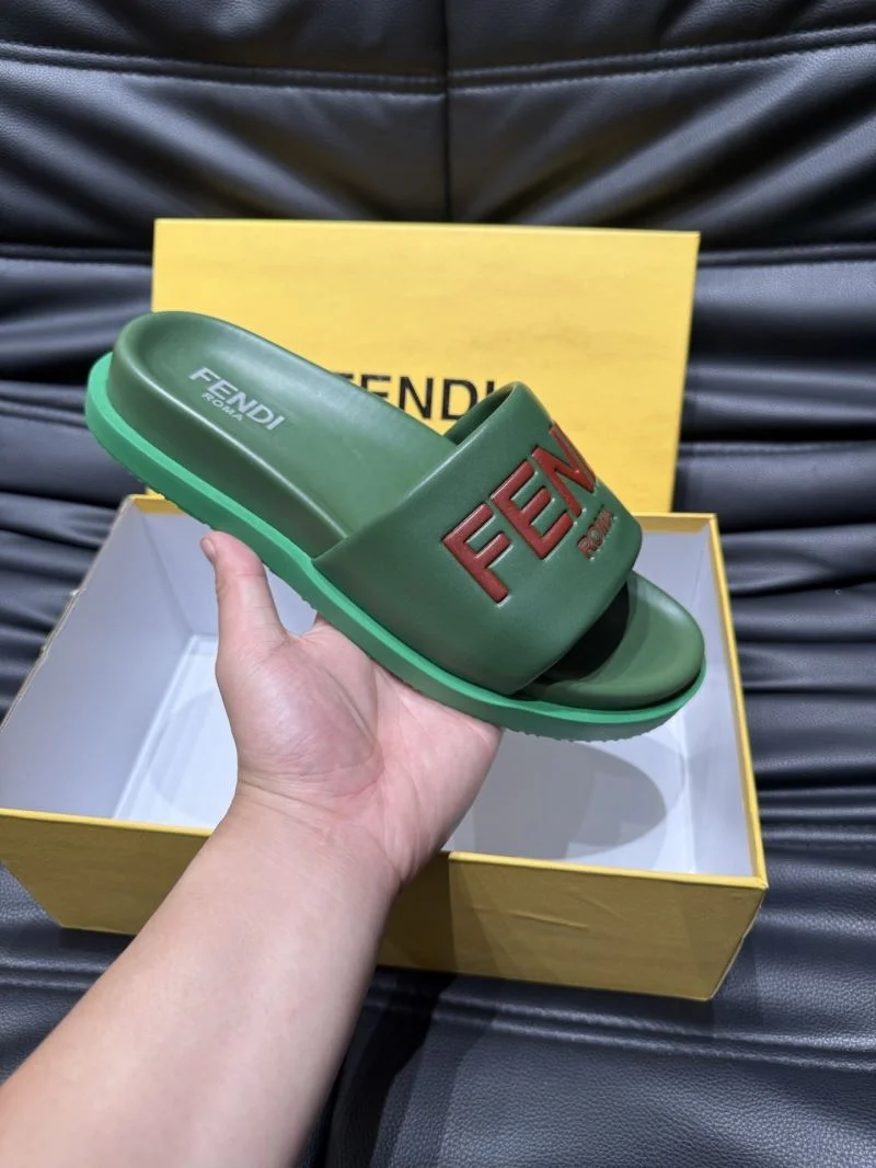 Fendi Slippers MultiPurpose 23194
