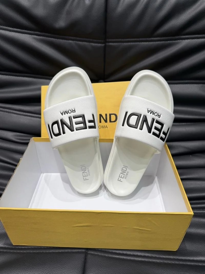 Fendi Slippers Colorful 23189