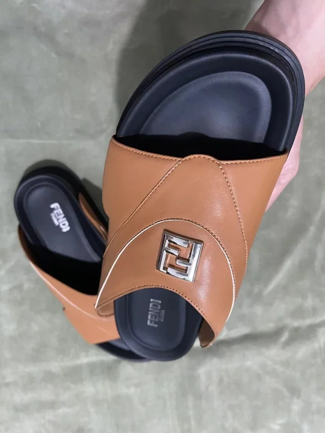Soft Fendi Slippers 23510