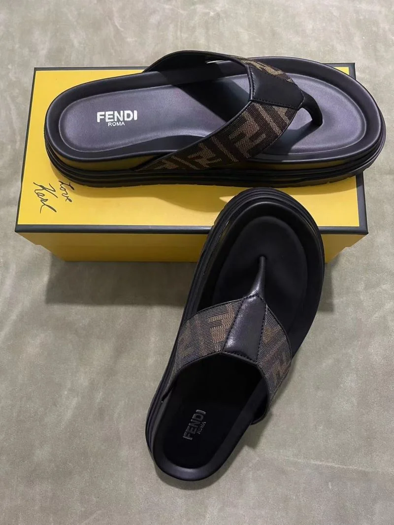 Breathable Fendi Slippers 23496