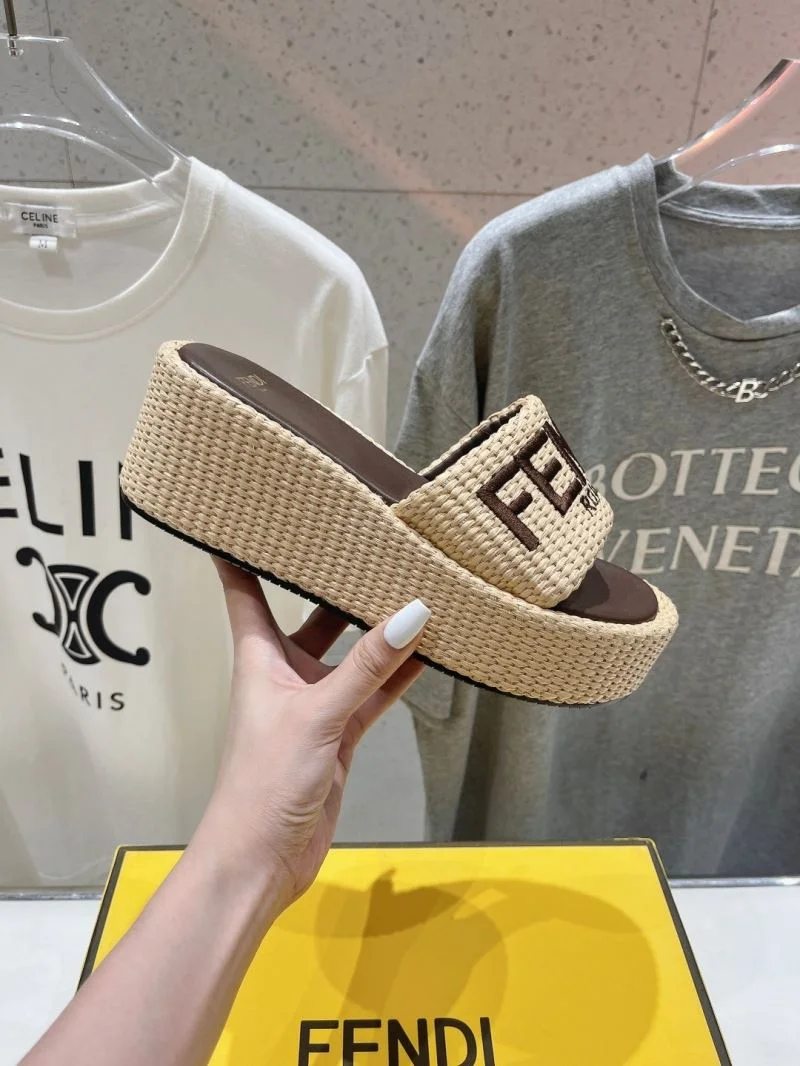 Fendi Slippers SmartChoice 23494