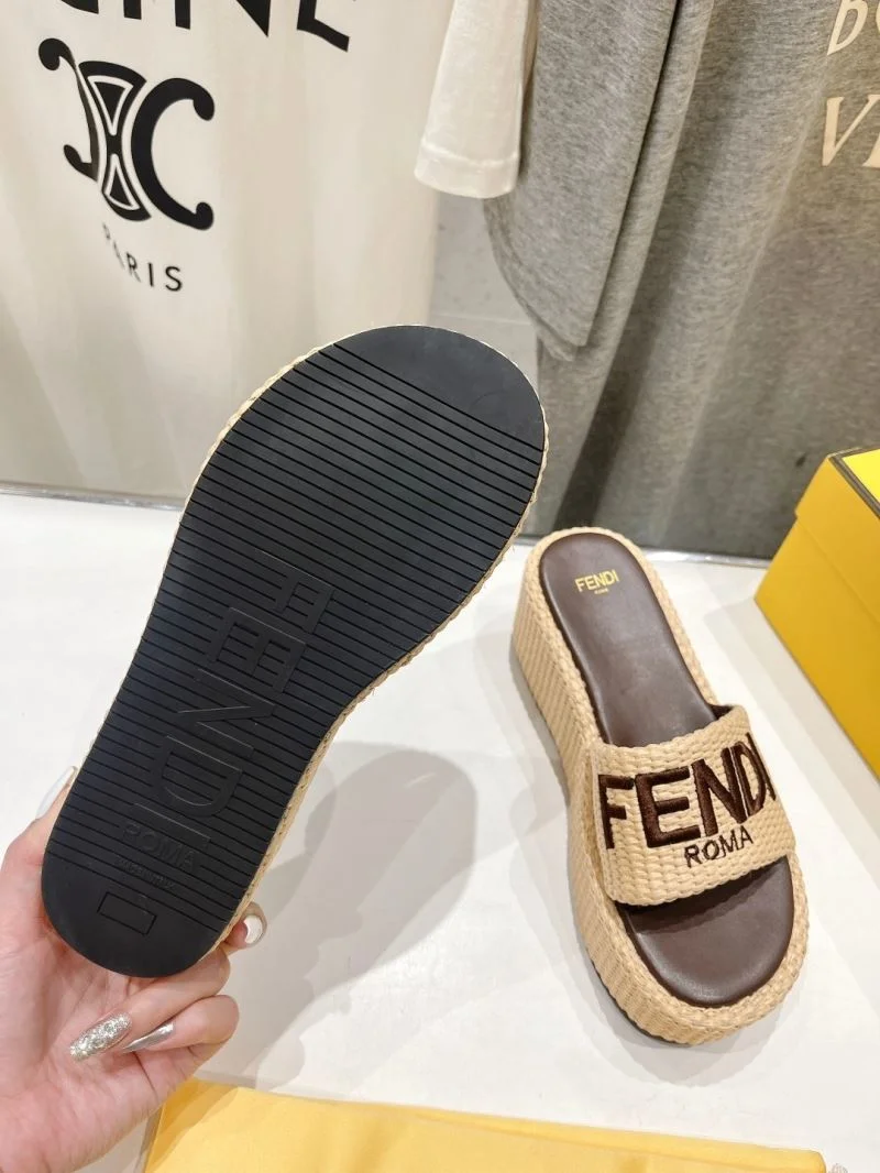 Fendi Slippers SmartChoice 23494