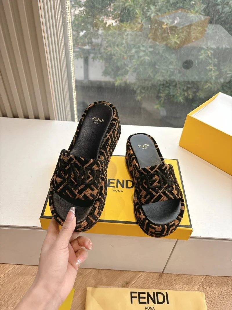Soft Fendi Slippers 23400