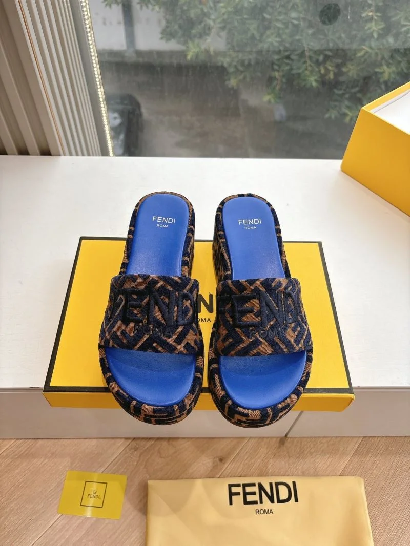 Contemporary Fendi Slippers 23394