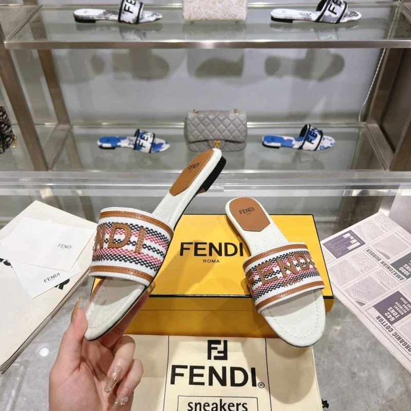 Unique Fendi Slippers 23388