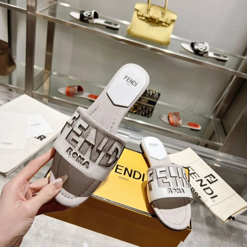 Fendi Slippers Durable 23385