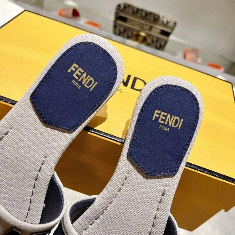 Effortless Fendi Slippers 23387