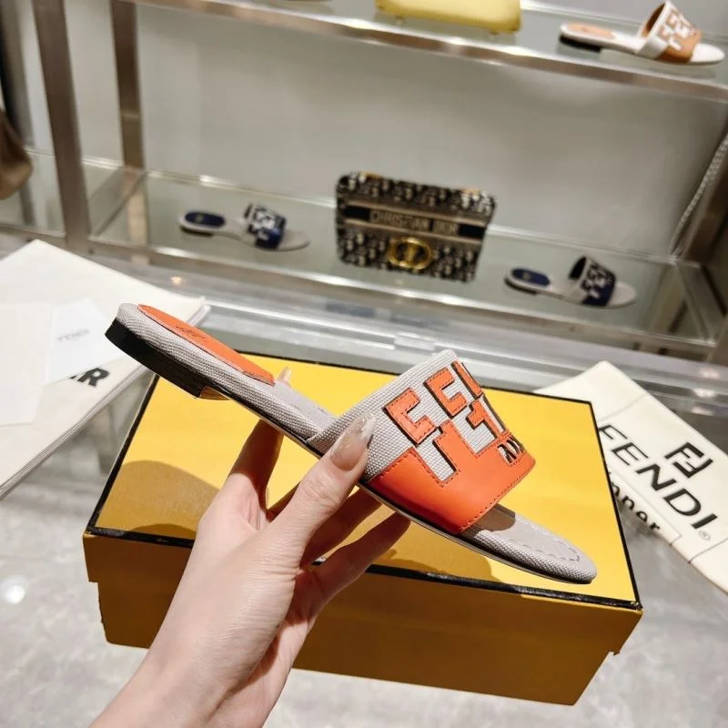 Durable Fendi Slippers 23384