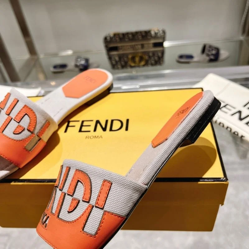 Durable Fendi Slippers 23384