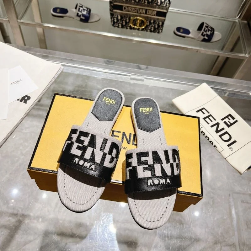 Thermal Fendi Slippers 23383