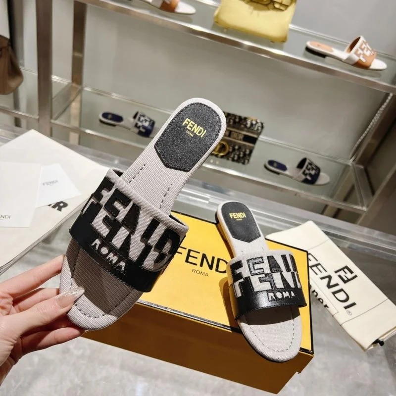 Thermal Fendi Slippers 23383