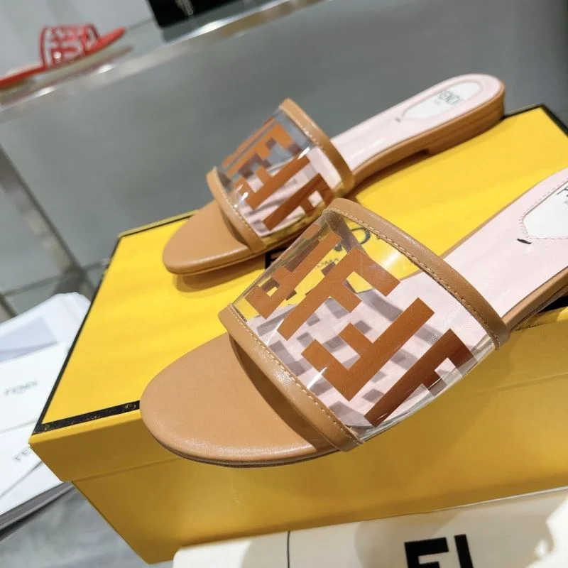Fendi Slippers Elegant 23374