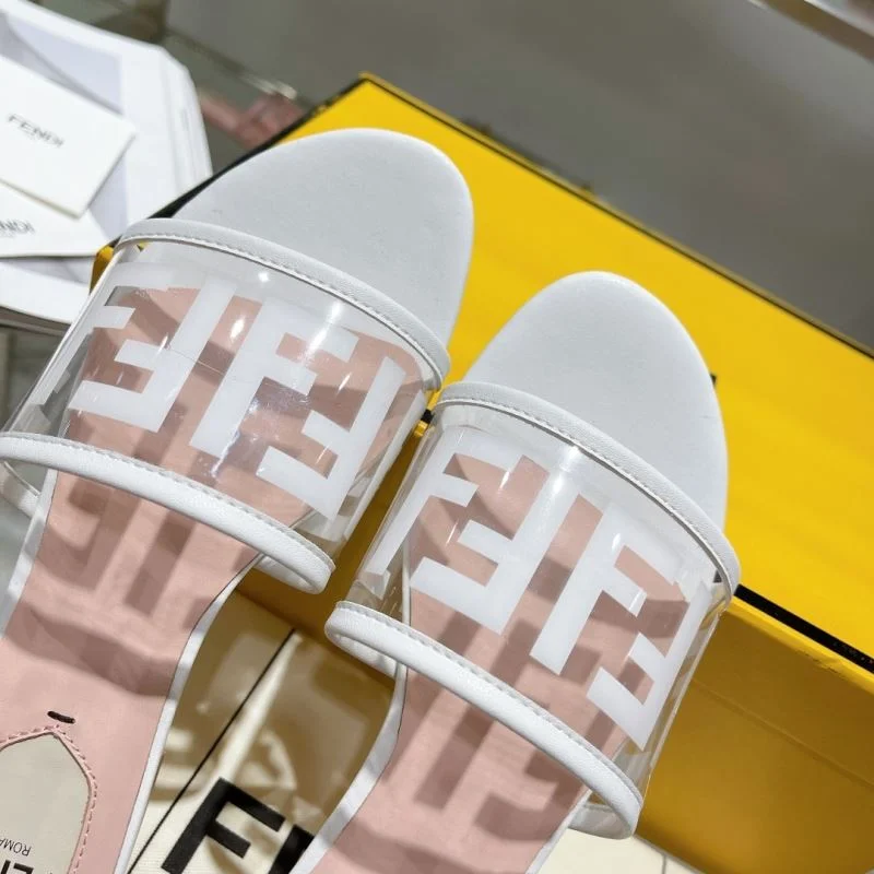 Fendi Slippers Youthful 23369