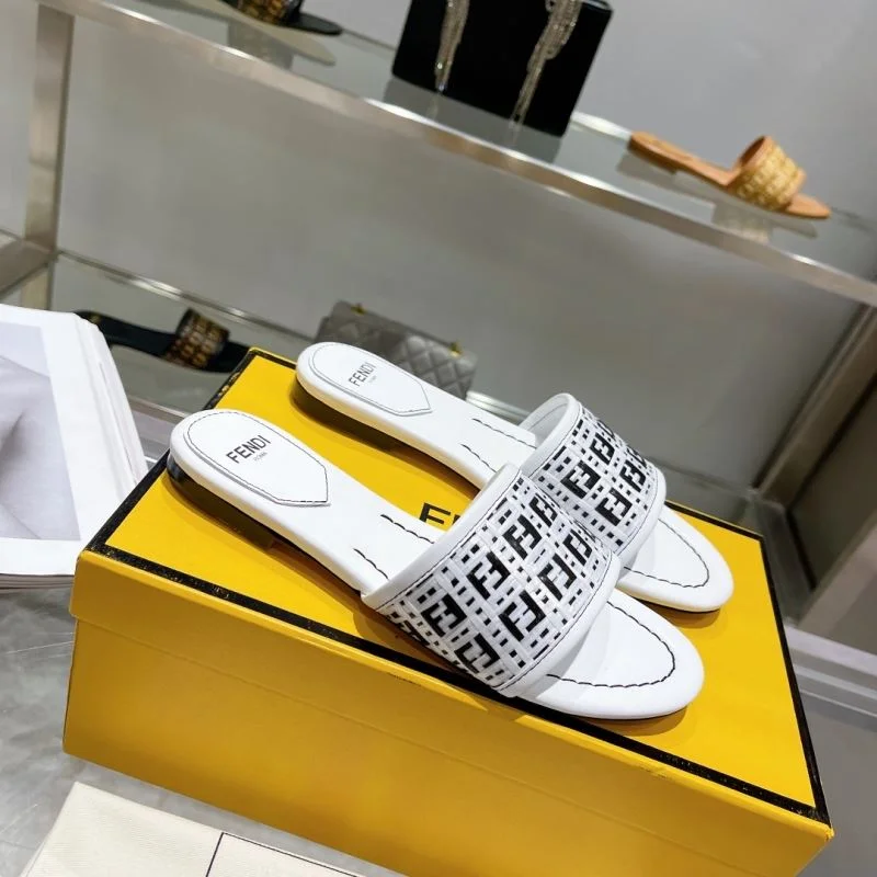 Fendi Slippers GoAnywhere 23433